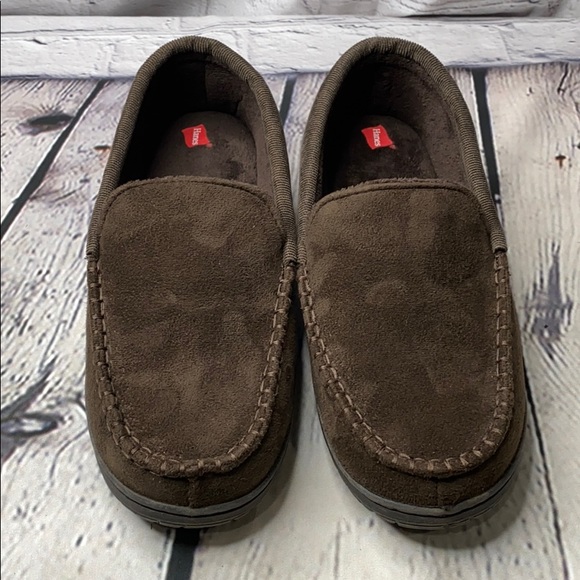 Hanes Other - HANES MENS SLIPPERS